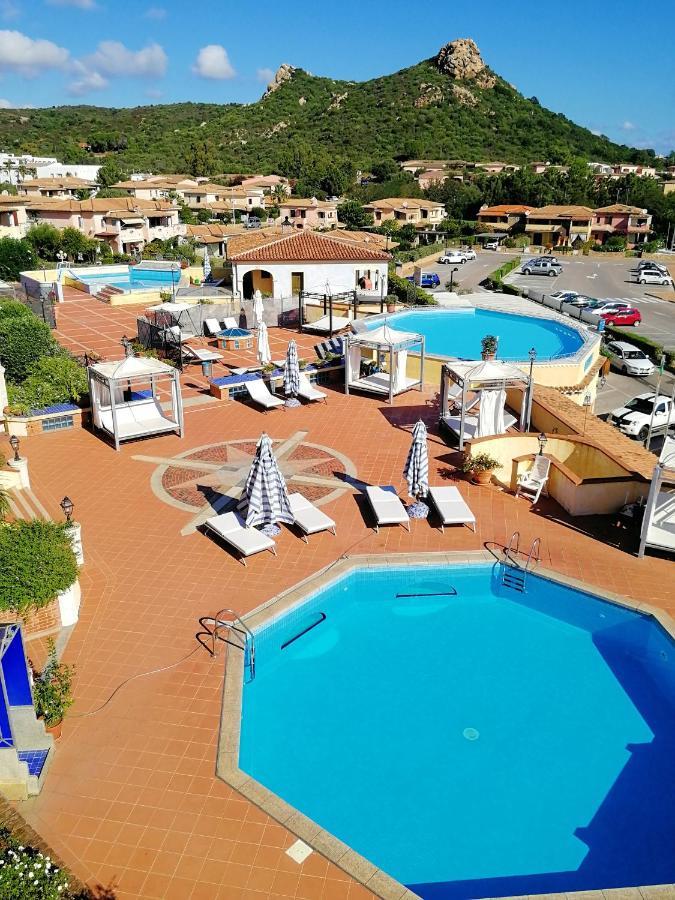 Residence Riva Azzurra Cannigione Bagian luar foto