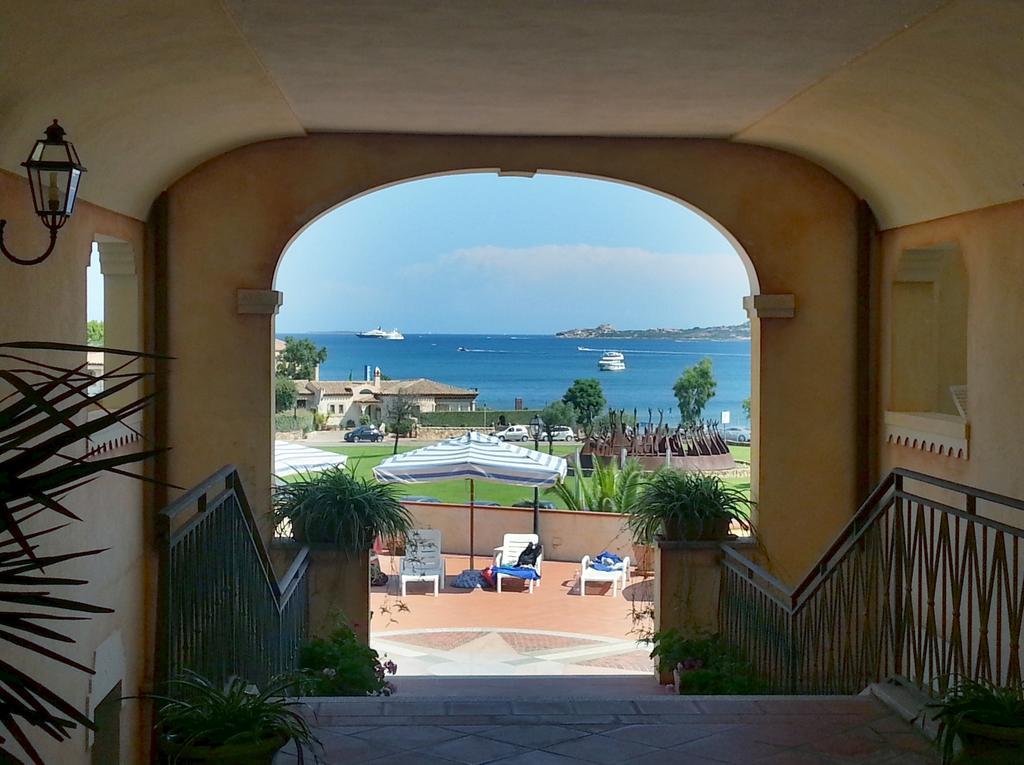 Residence Riva Azzurra Cannigione Bagian luar foto